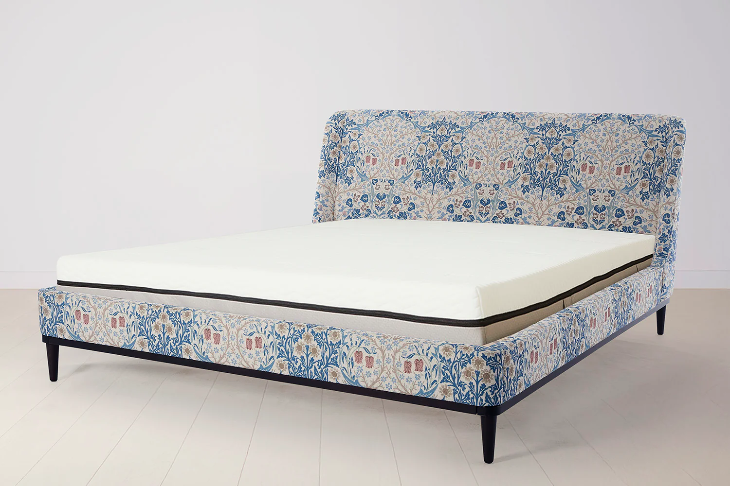 Bed 02 Super King Sized Bed, Blackthorn - Image 3