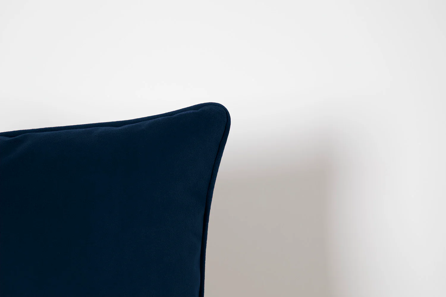 Cushion 01, Indigo - Image 3