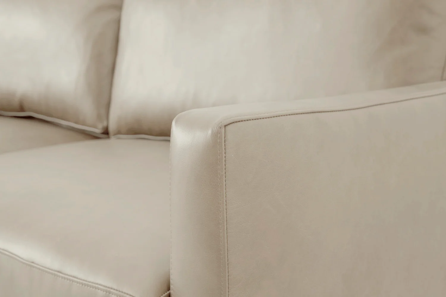 Model 01 2-Seater Sofa, Oyster - Image 6