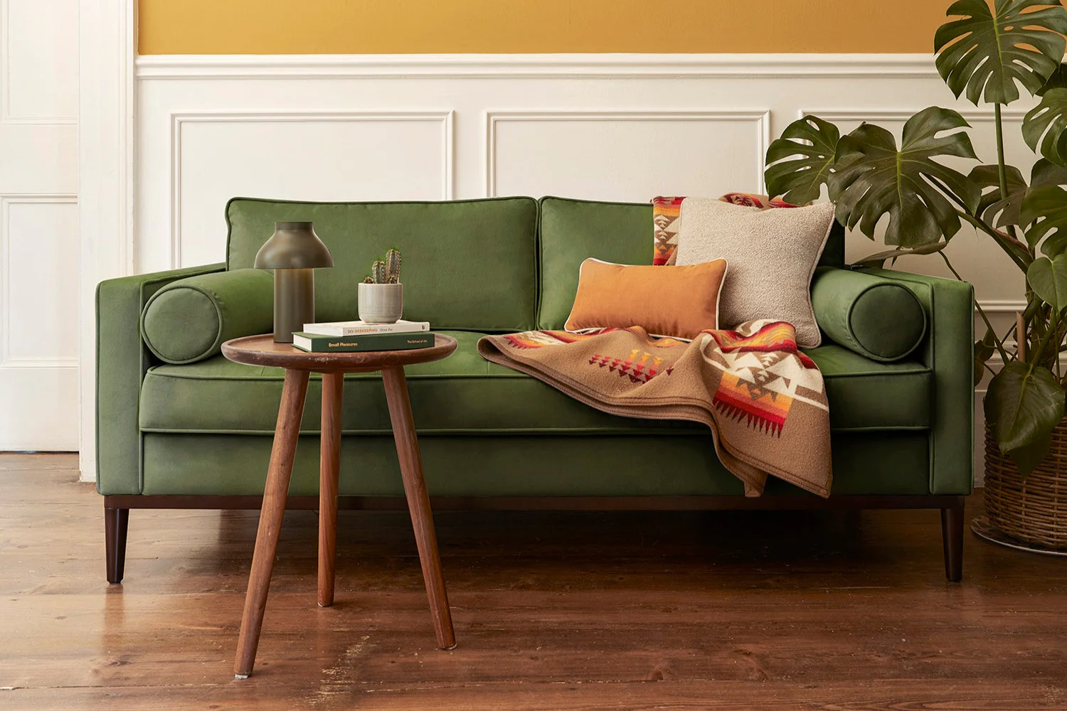 Model 02 2-Seater Sofa, Vine - Image 4