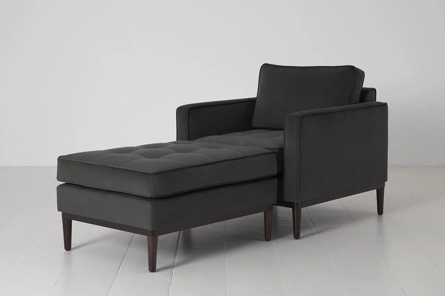 Model 02 Chaise Longue, Charcoal - Image 3