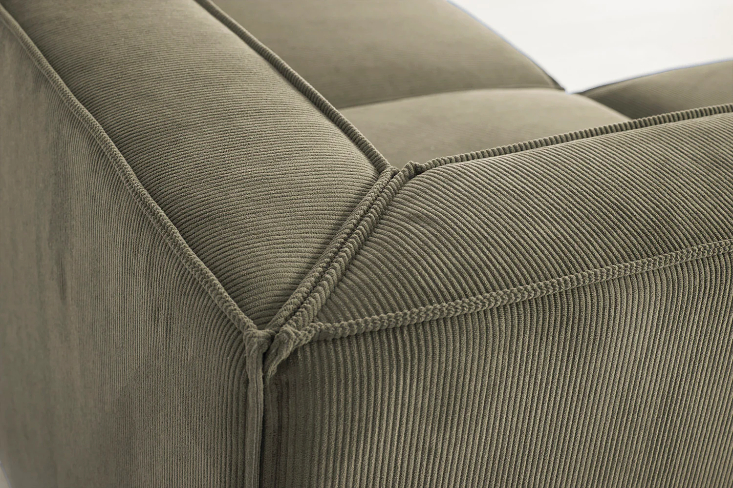 Model 03 3-Seater Sofa, Fennel - Image 5