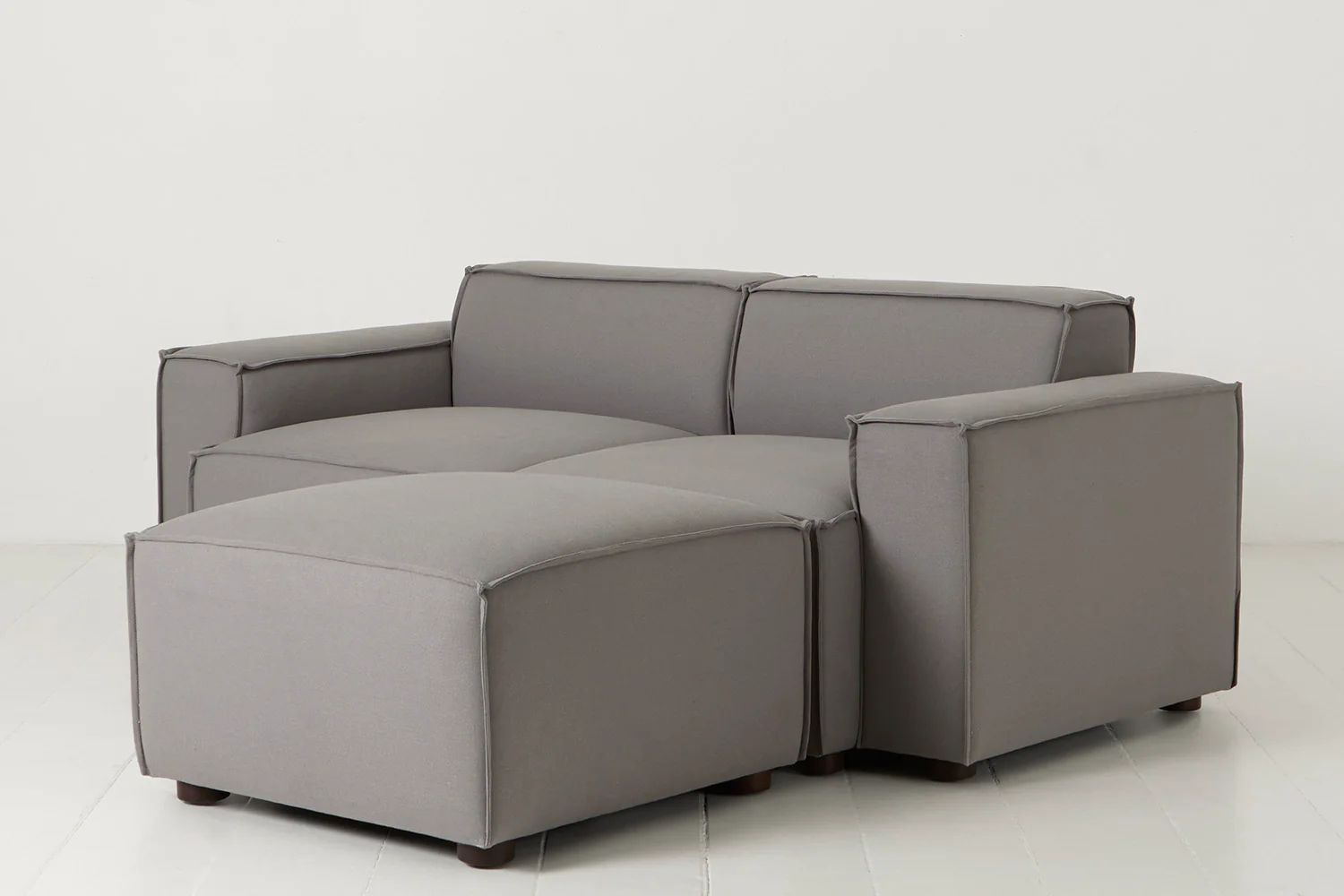 Model 03 2-Seater Right Chaise Sofa, Risso - Image 2