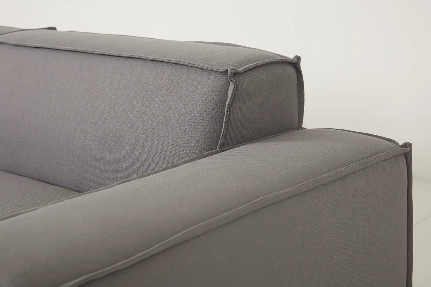 Model 03 Corner Sofa with Ottoman, Risso - Image 5