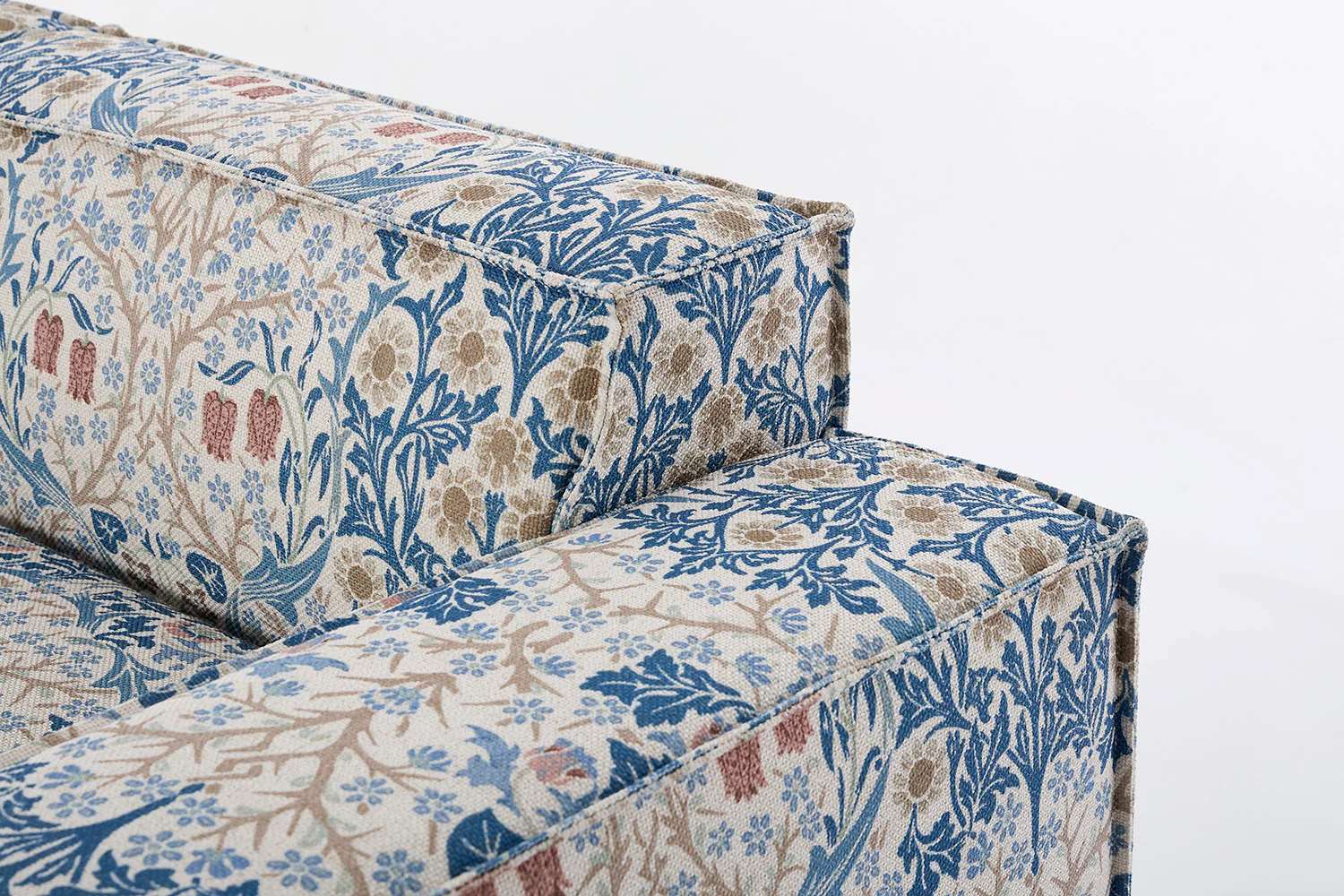 Model 03 3-Seater Sofa, Blackthorn - Image 4