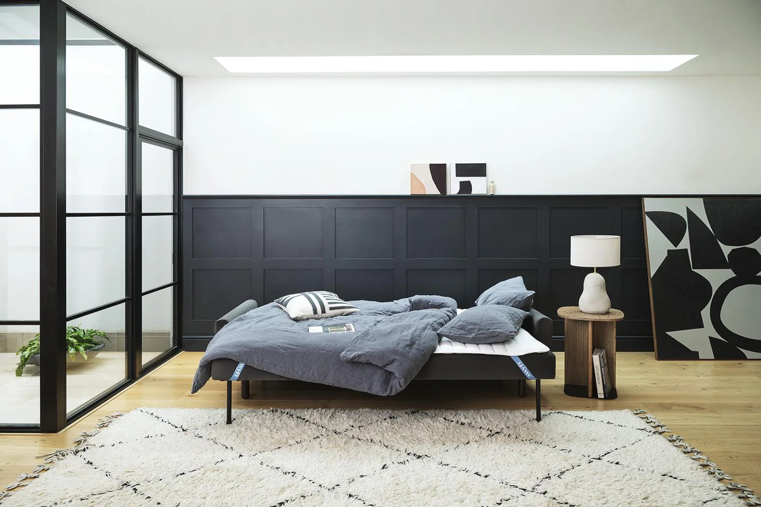 Model 04 Sofa Bed 3 Seater, Charcoal - Image 4