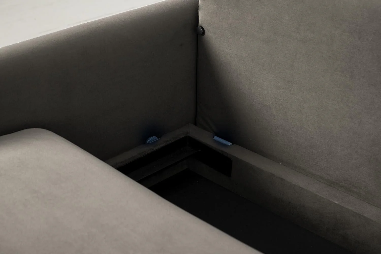 Model 04 Sofa Bed 3 Seater, Elephant - Image 11