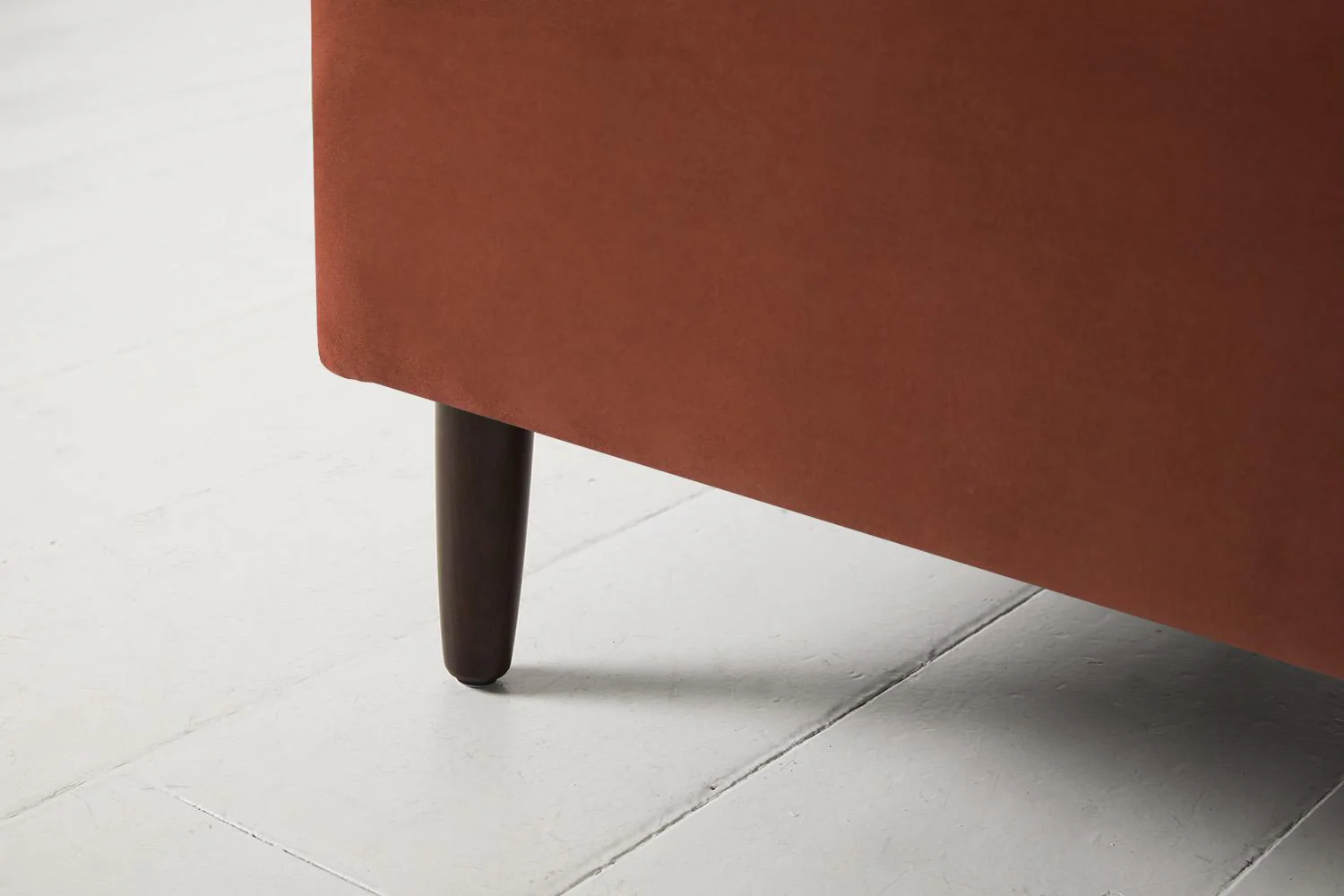 Model 05 Chaise Longue, Brick - Image 7