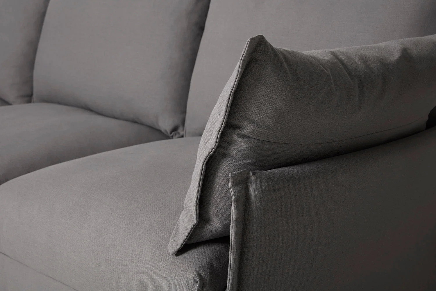 Model 06 2-Seater Left Chaise Sofa, Risso - Image 5