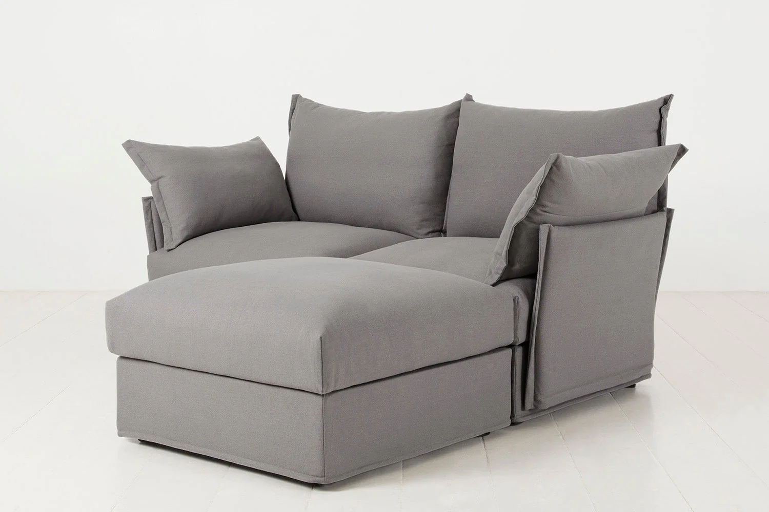 Model 06 2-Seater Right Chaise Sofa, Risso - Image 2