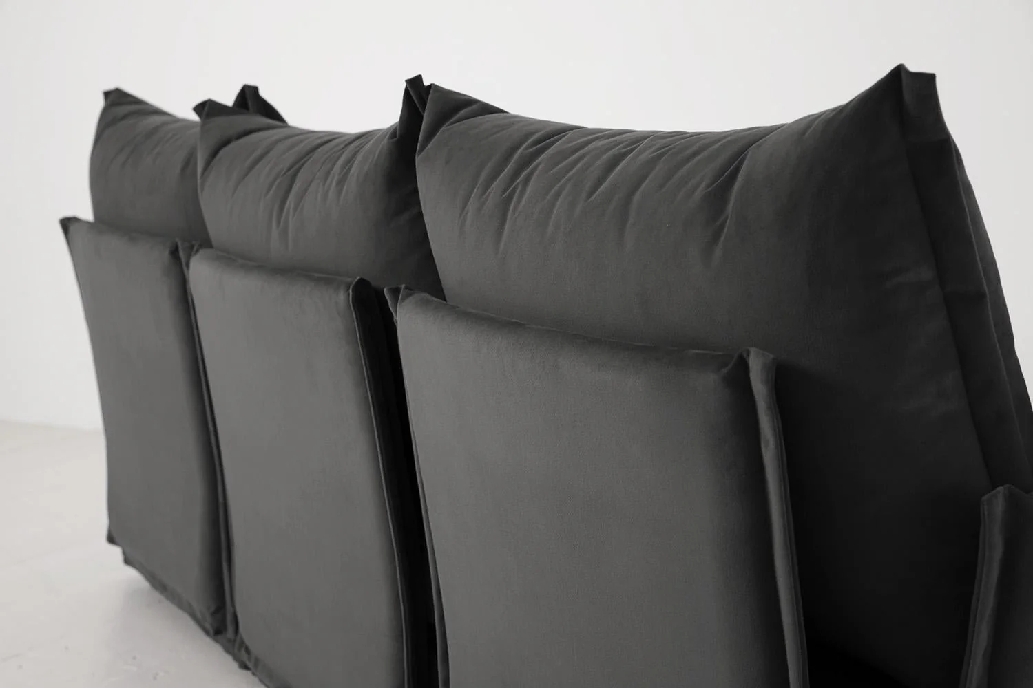 Model 06 3-Seater Left Chaise Sofa, Charcoal - Image 7