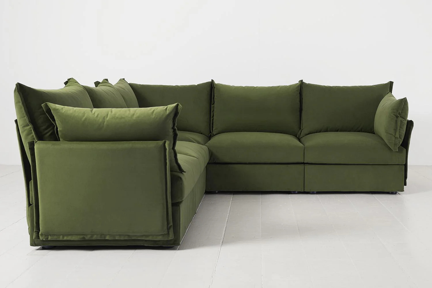 Model 06 Corner Sofa, Vine - Image 5