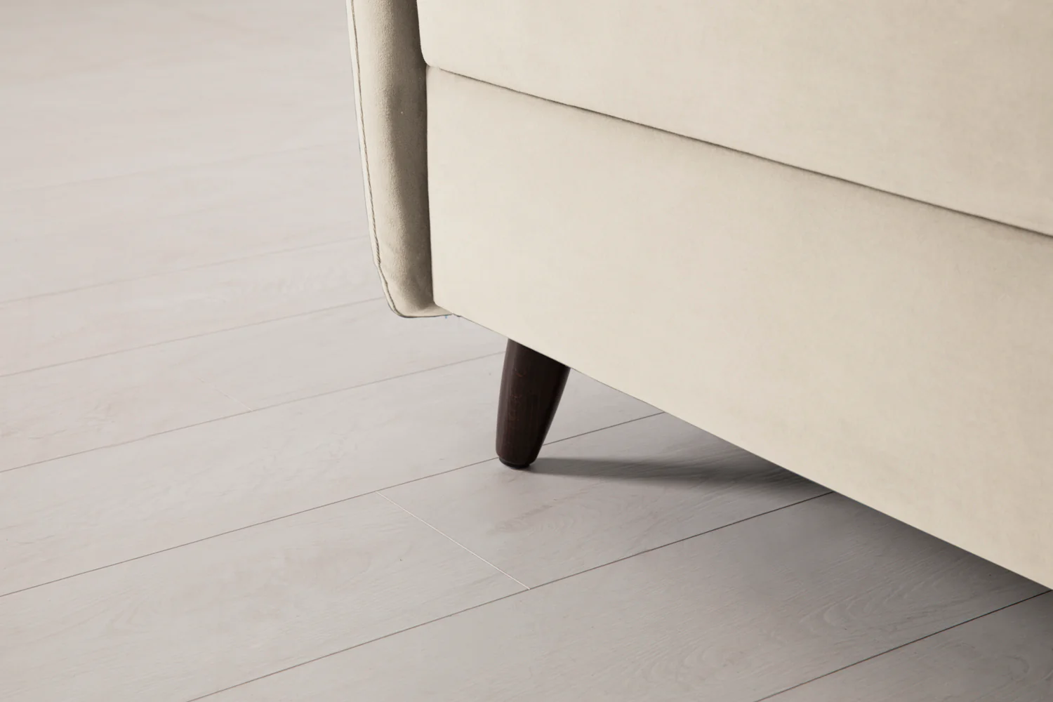 Model 08 Sofa Bed 2.5 Seater, Bone - Image 5