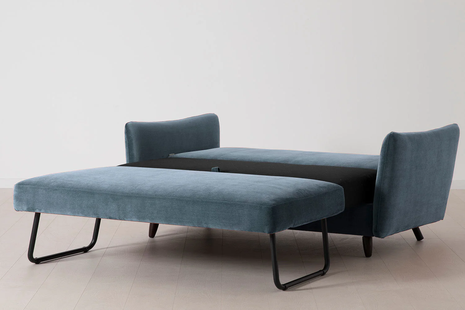 Model 08 Sofa Bed 2.5 Seater, Hydro - Image 10