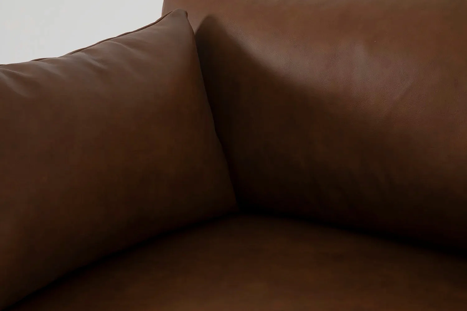 Model 08 Sofa Bed 2.5 Seater, Maple - Image 6