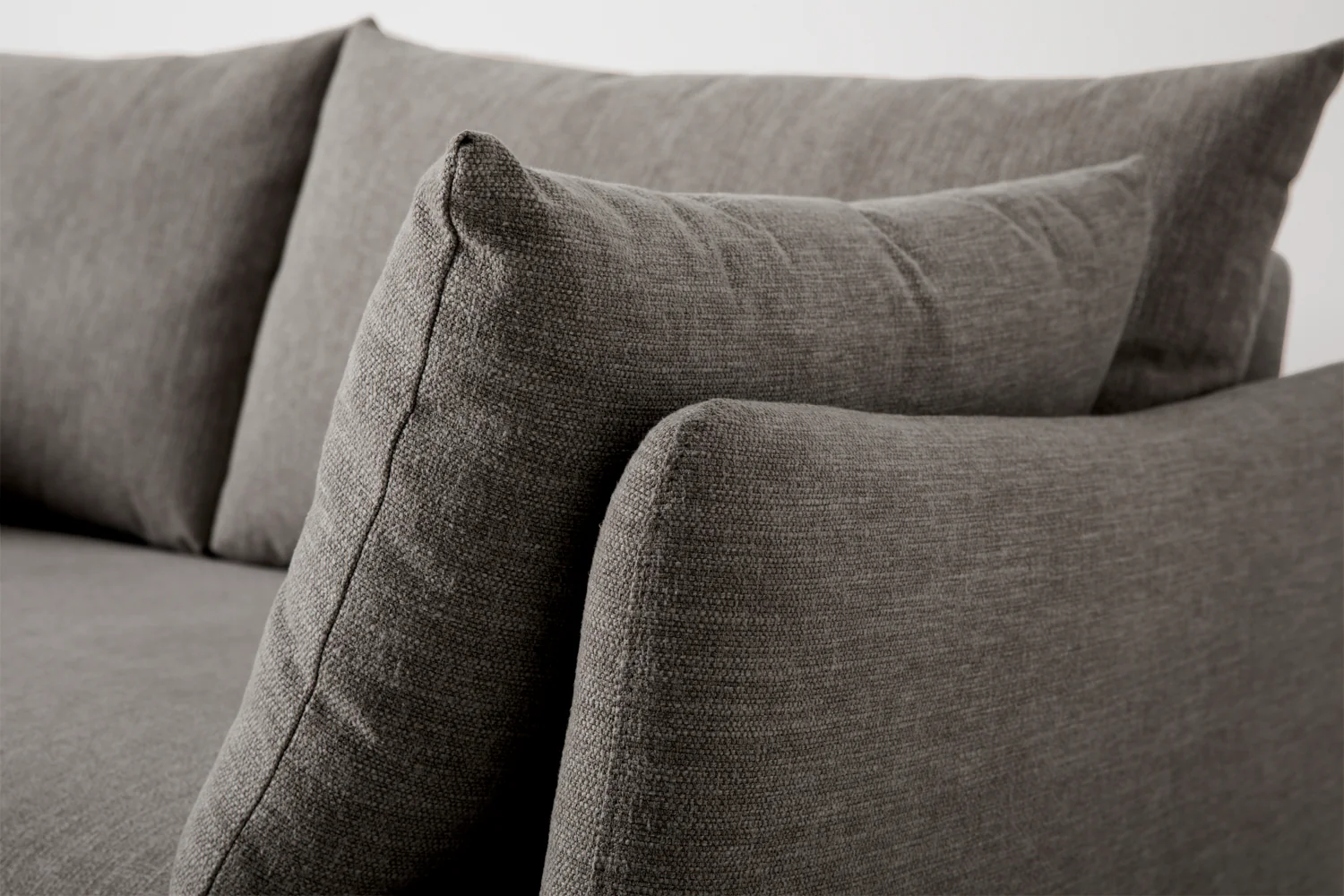 Model 08 Sofa Bed 2.5 Seater, Shadow - Image 4