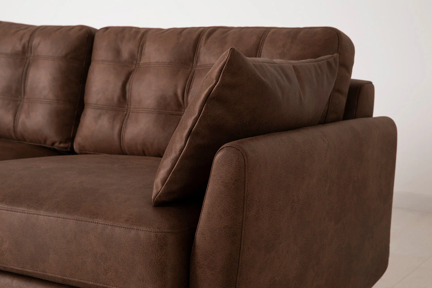 Model 10 2-Seater Sofa, Chestnut - Image 7