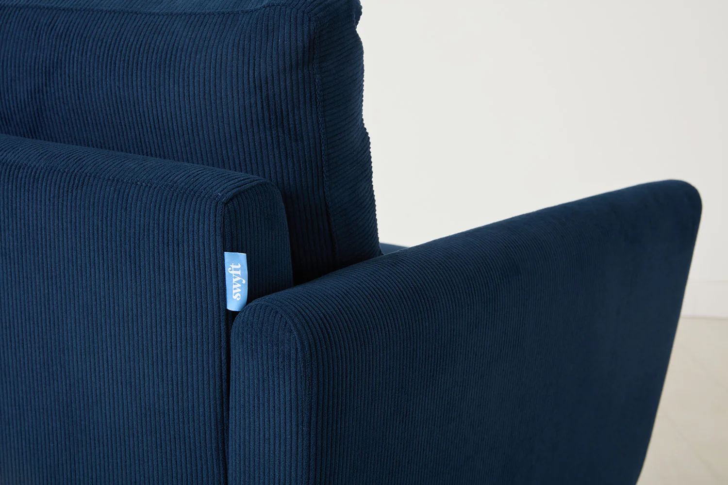 Model 10 Armchair, Atlantic - Image 6