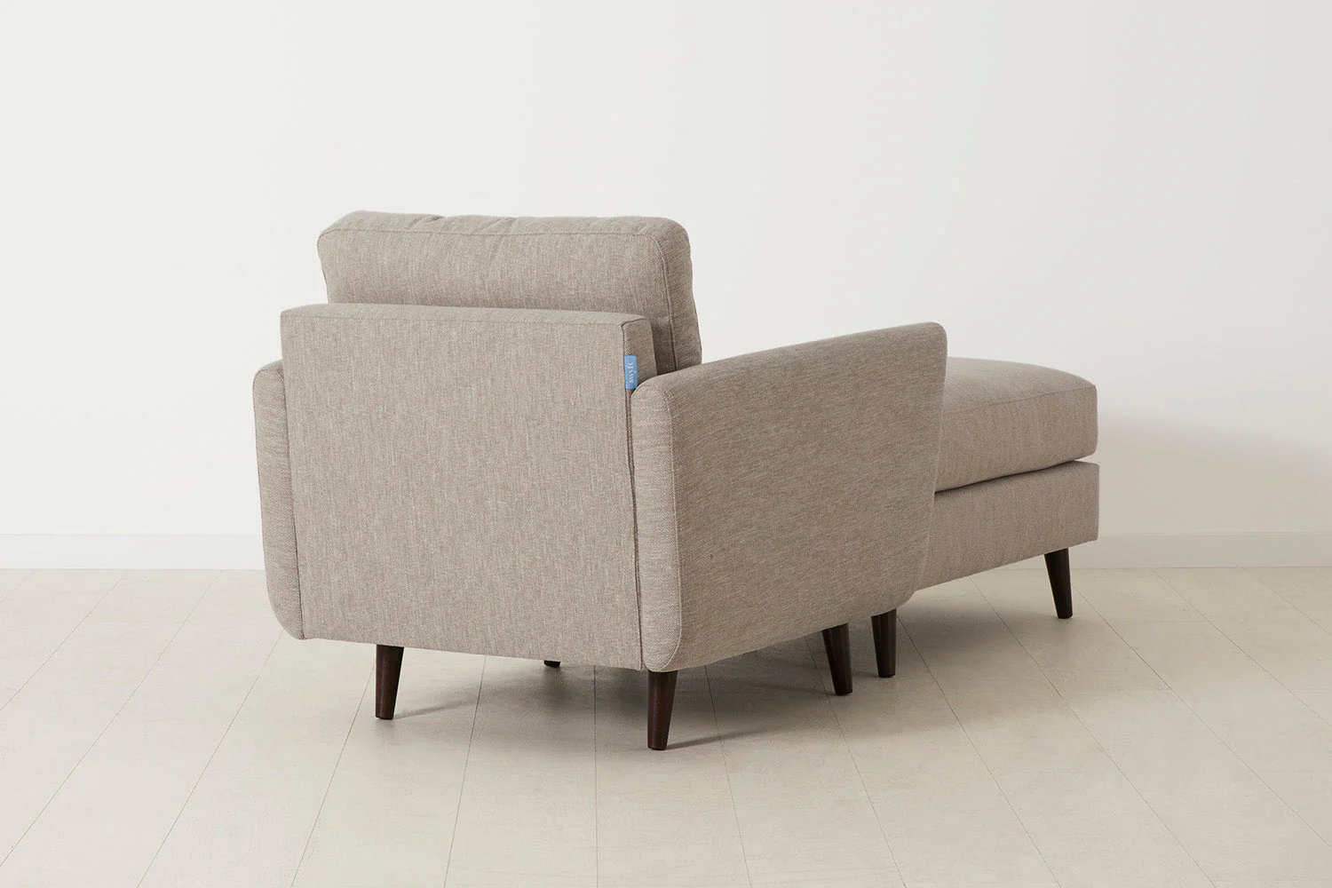 Model 10 Chaise Longue, Pumice - Image 4
