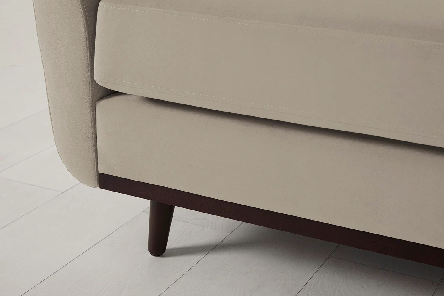 Model 10 Loveseat, Bone - Image 7