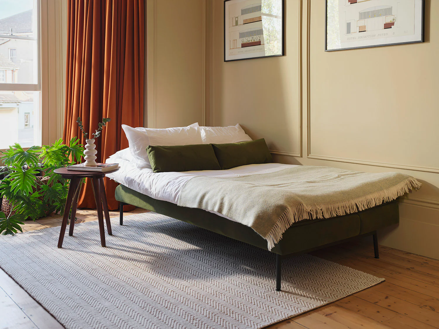 Model 11 Sofa Bed 3 Seater, Vine - Image 4