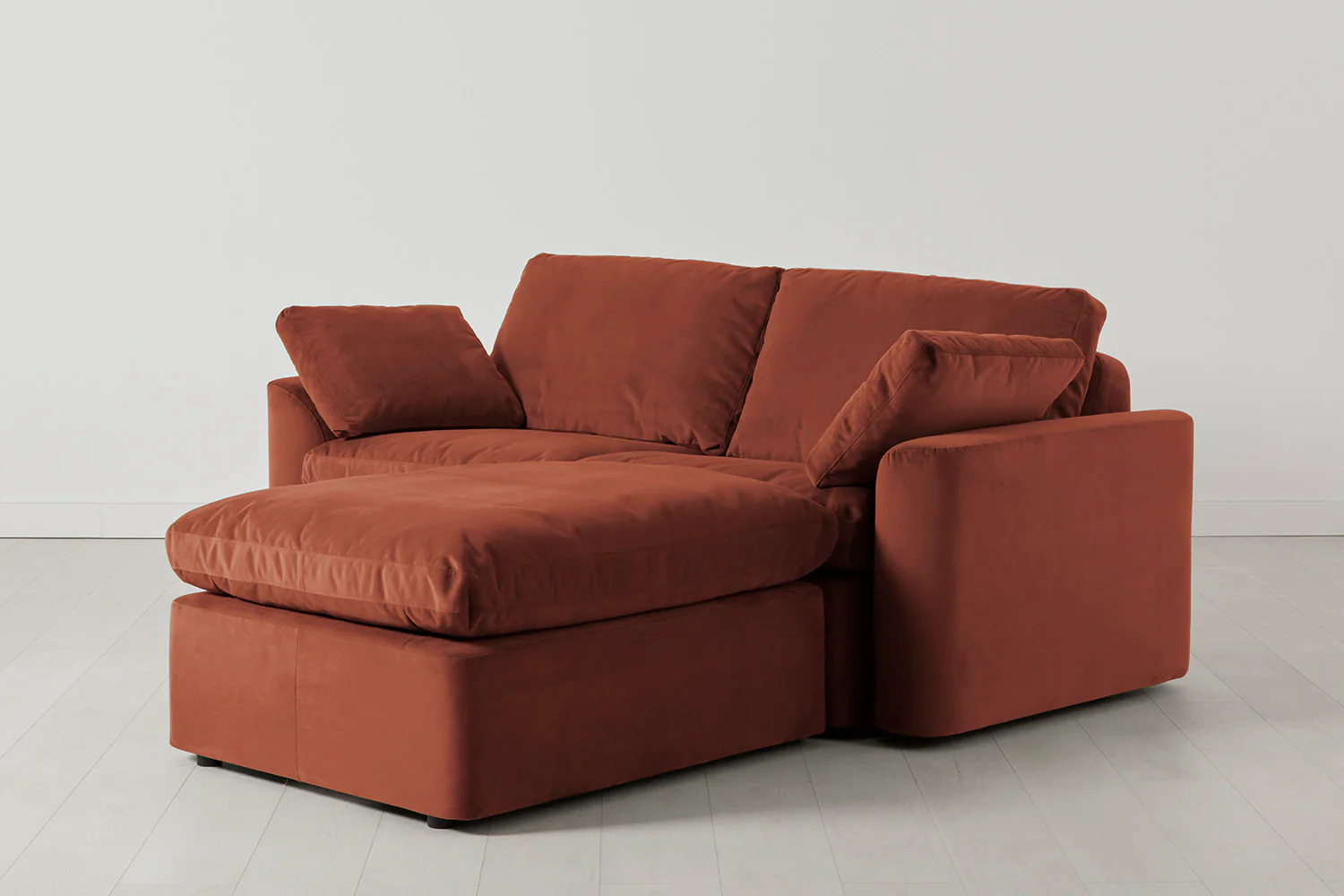 Model 13 2-Seater Right Chaise Sofa, Brick - Image 2