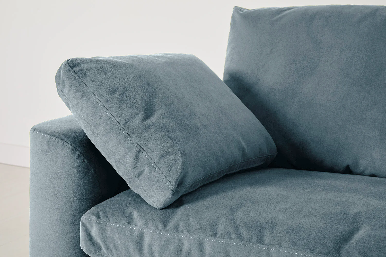 Model 13 2-Seater Right Chaise Sofa, Hydro - Image 4