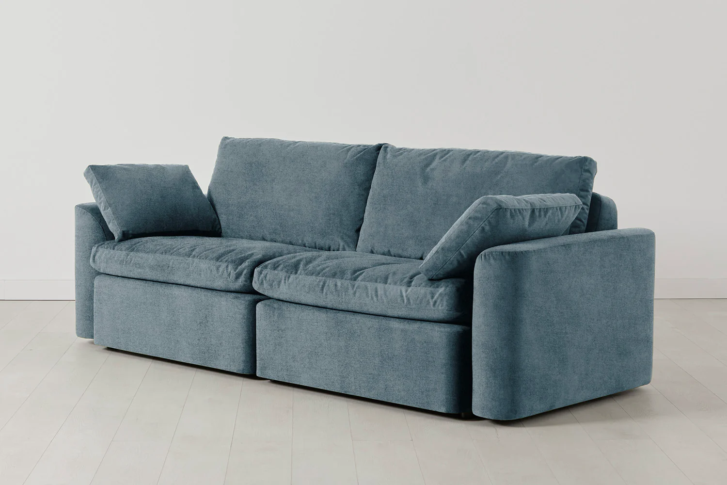 Model 13 3-Seater Sofa, Hydro - Image 3