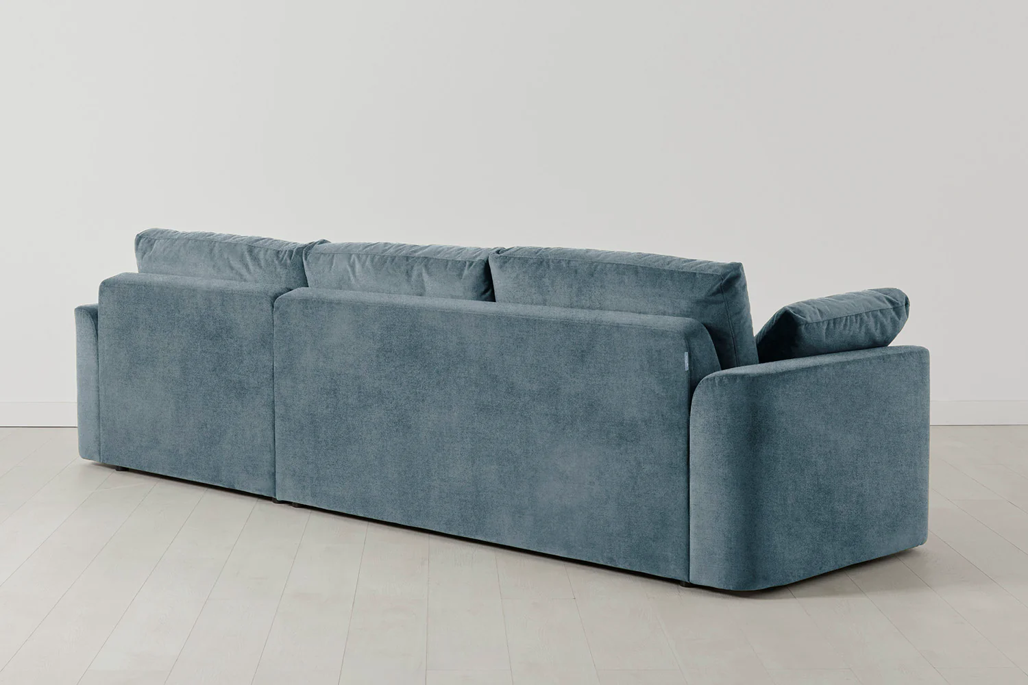 Model 13 4-Seater Sofa, Hydro - Image 4