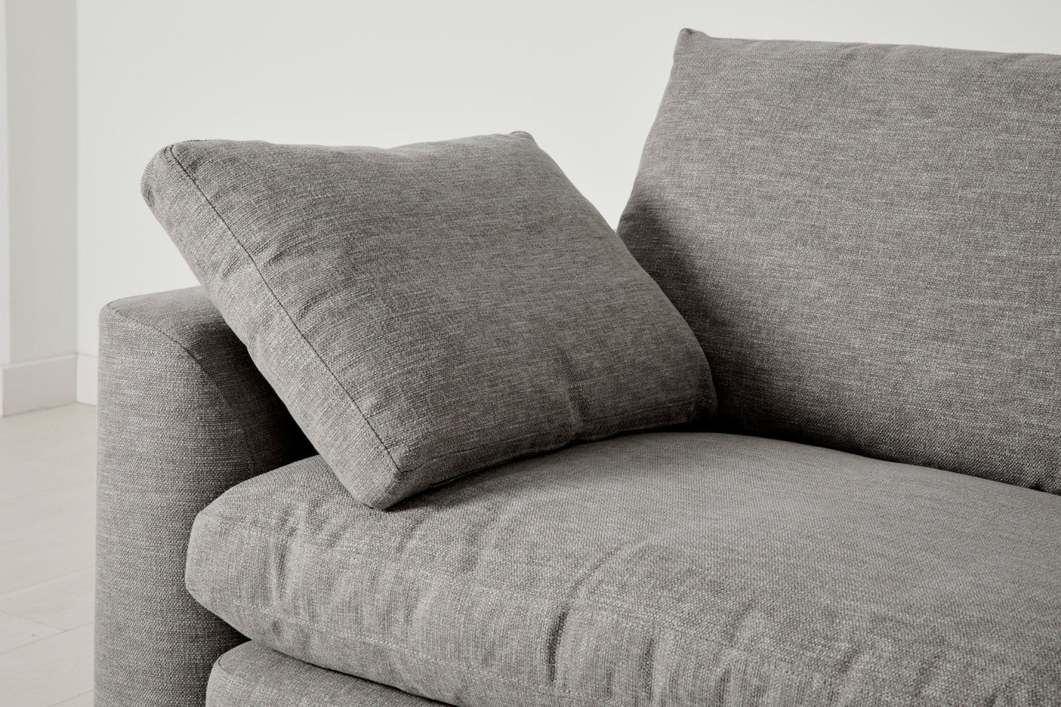 Model 13 Loveseat, Shadow - Image 5