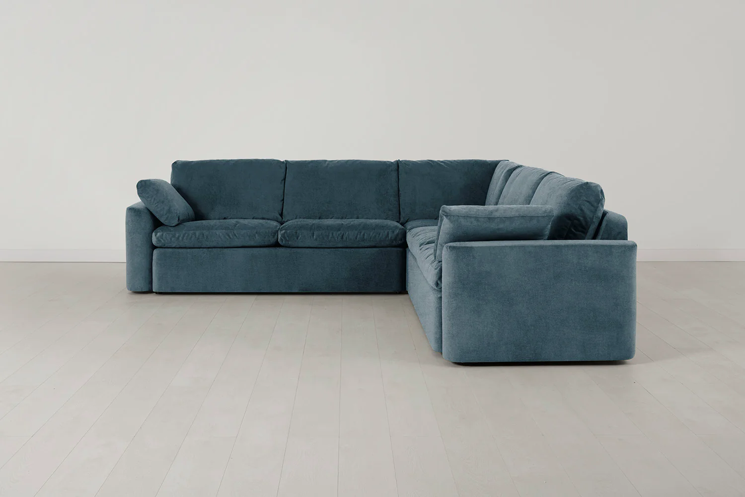 Model 13 Corner Sofa, Hydro - Image 3