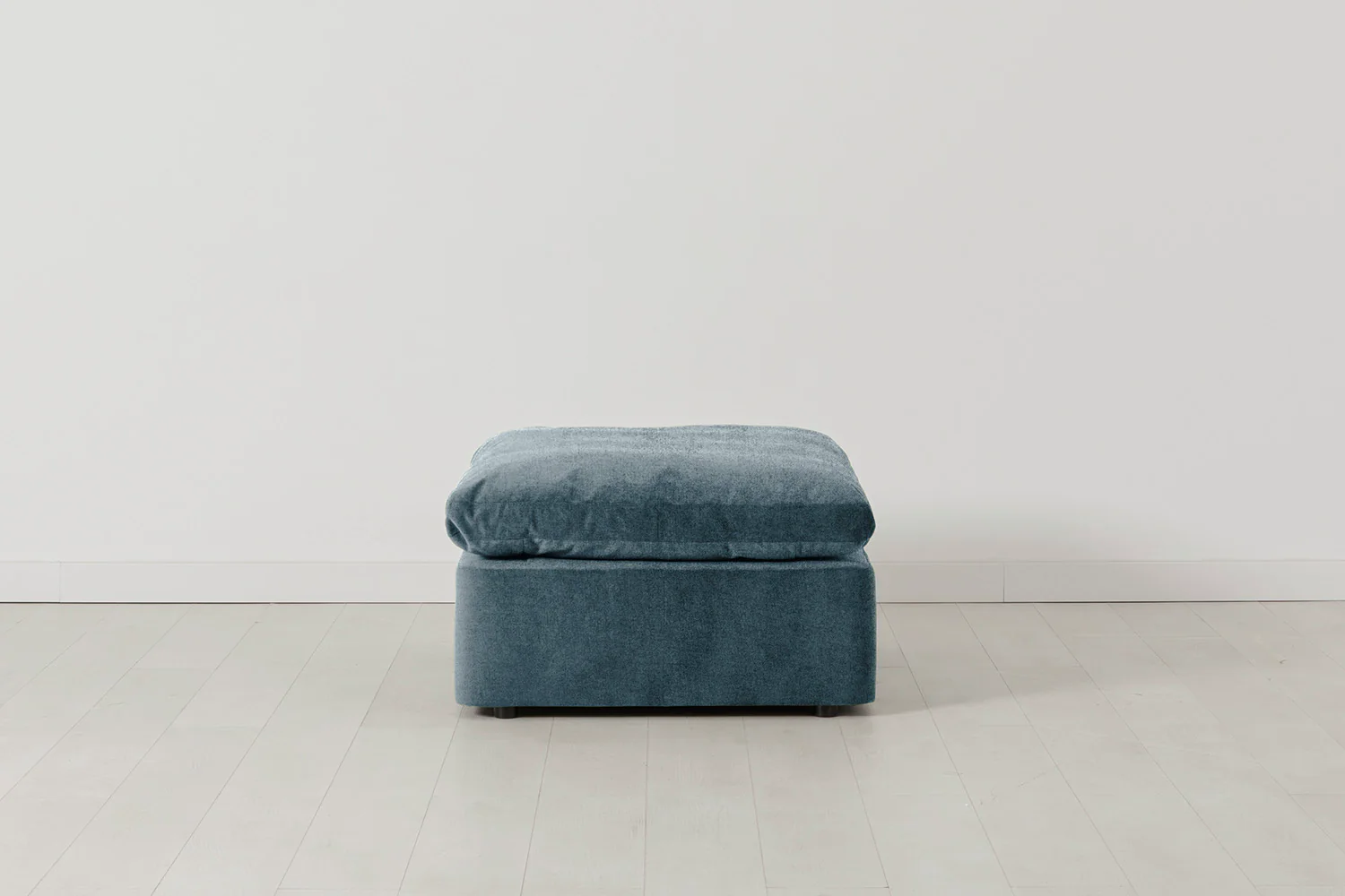 Model 13 Ottoman, Hydro - Image 3
