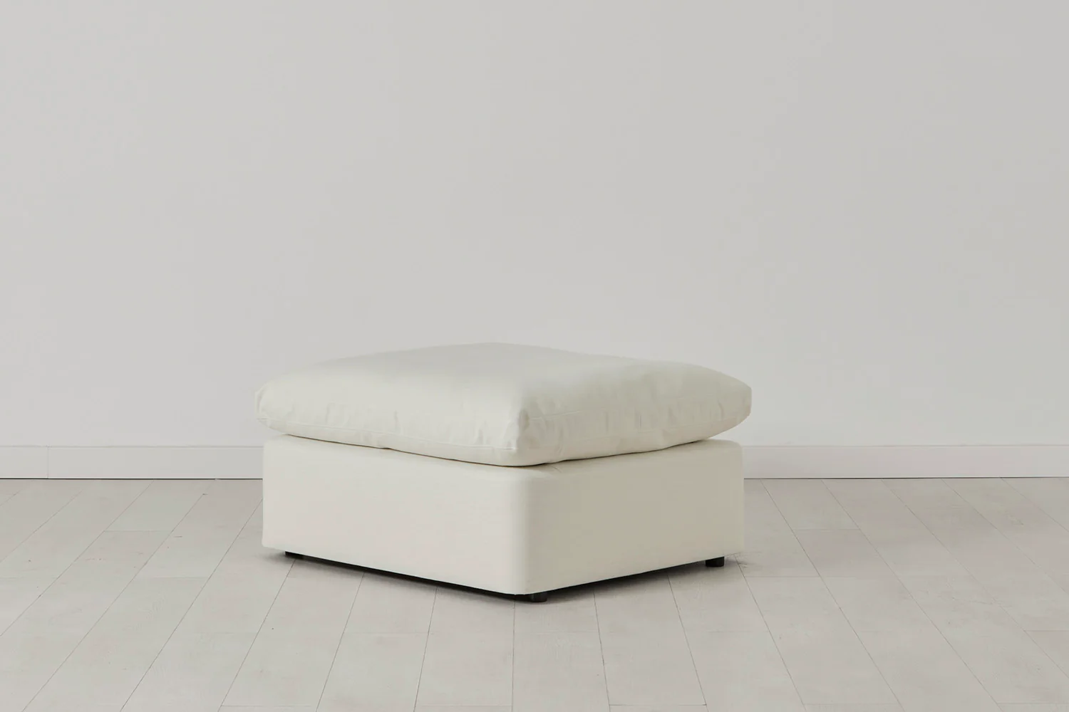 Model 13 Ottoman, White - Image 2