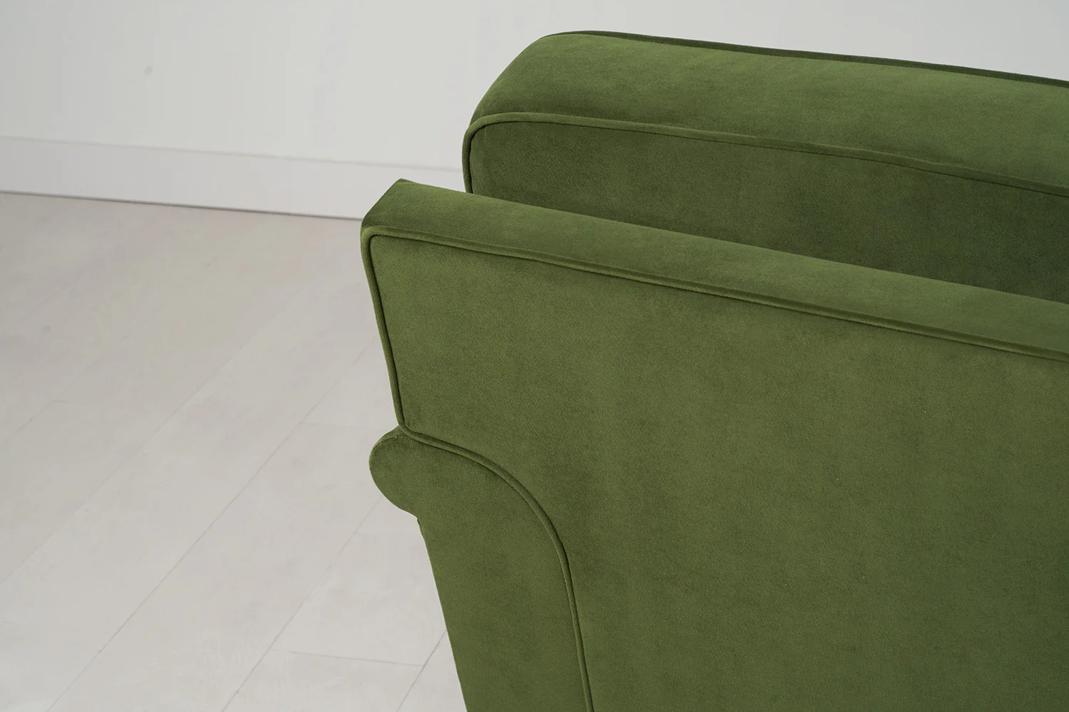 Model 15 3 Seater Sofa with Ottoman, Vine - Image 9