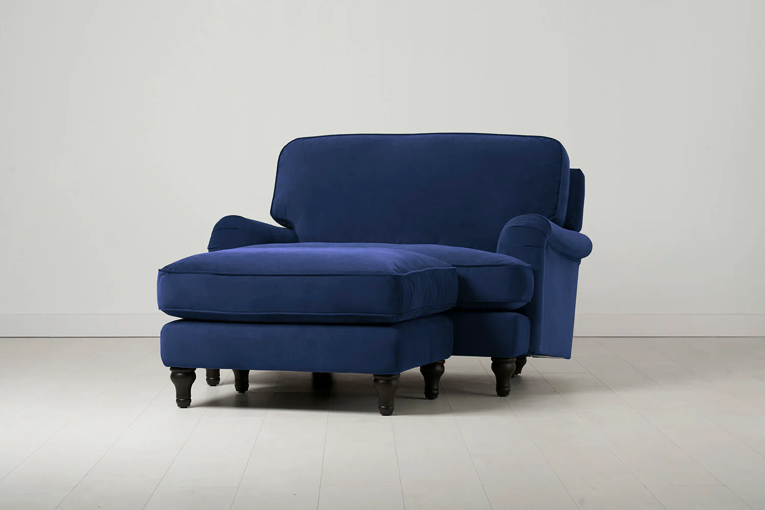 Model 15 Chaise Longue, Indigo - Image 2
