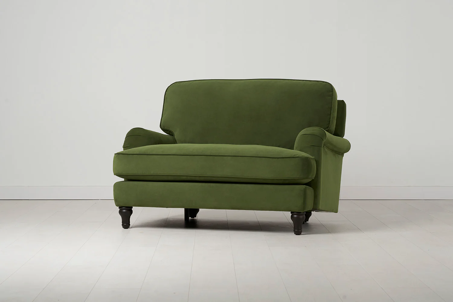 Model 15 Loveseat, Vine - Image 3