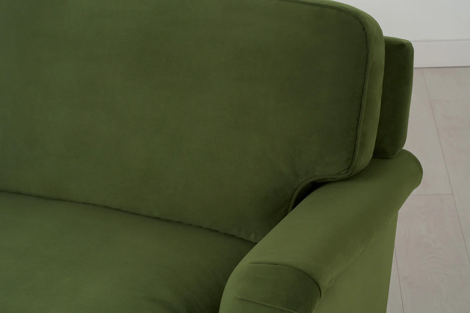 Model 15 Loveseat, Vine - Image 7