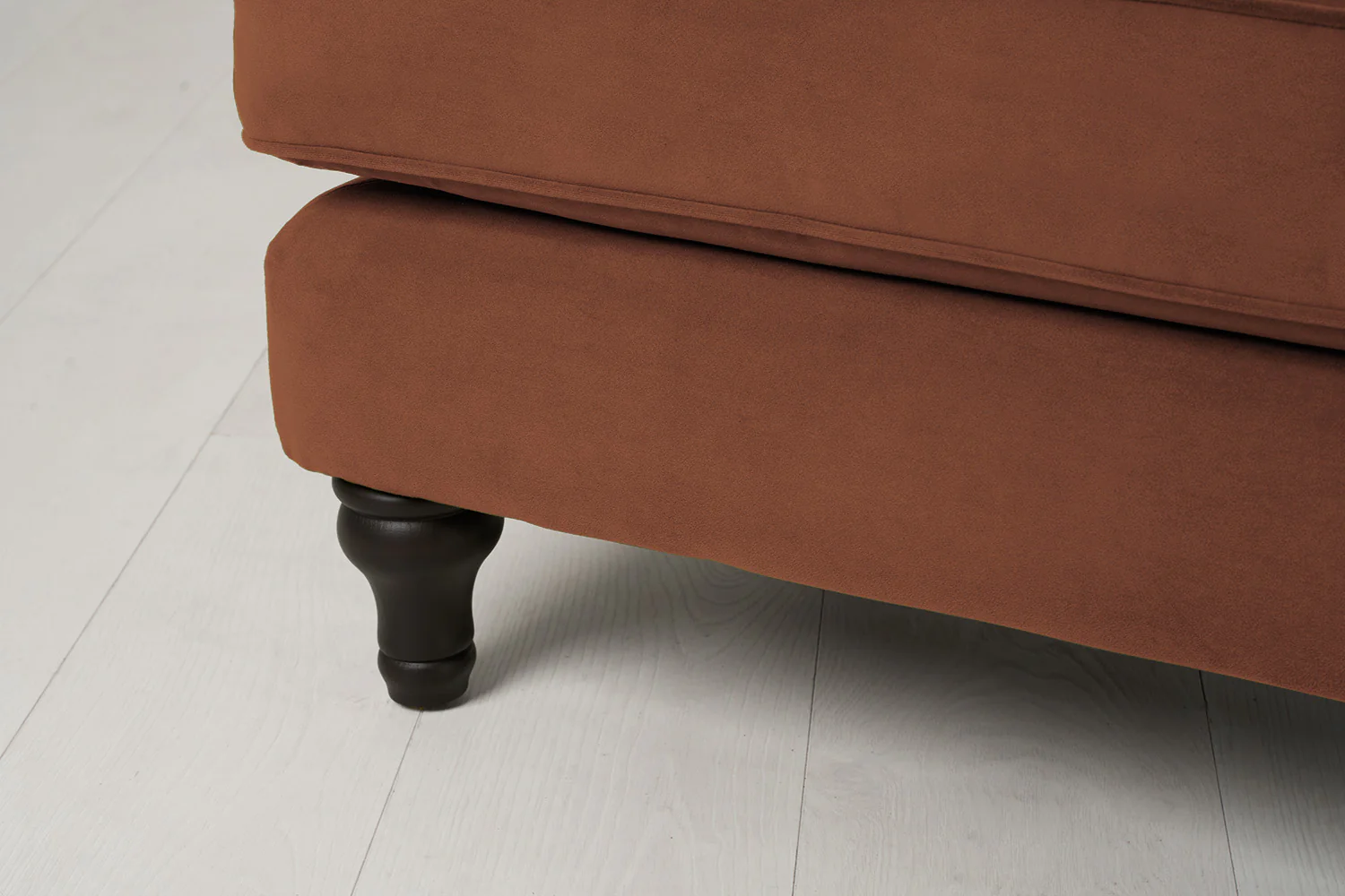 Model 15 Ottoman, Umber - Image 5