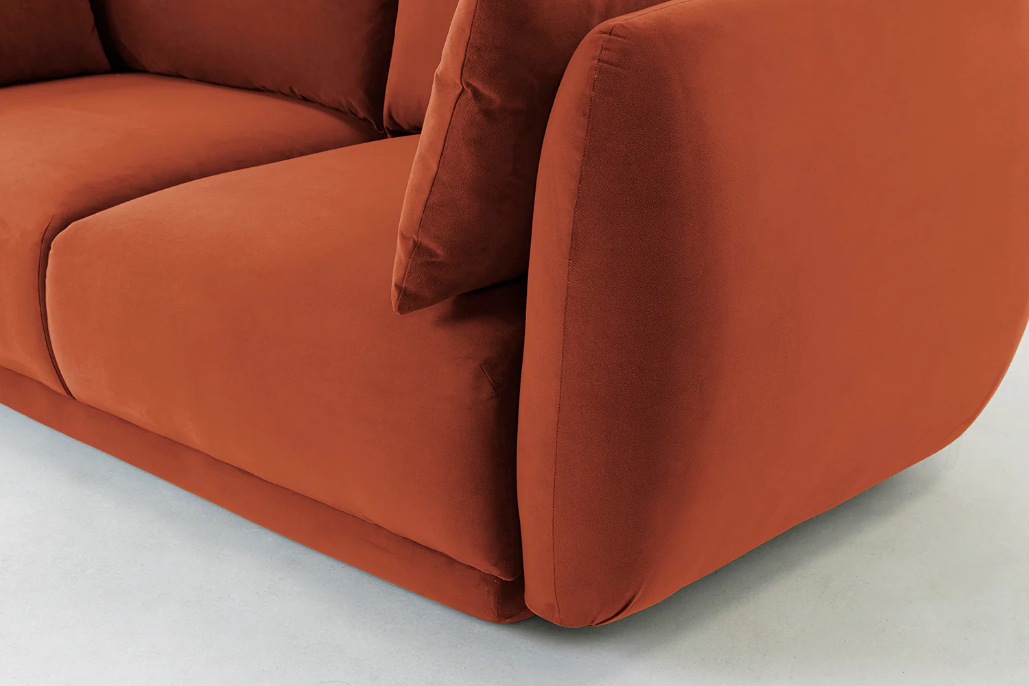 Model 16 3 Seater Sofa, Brick - Image 6