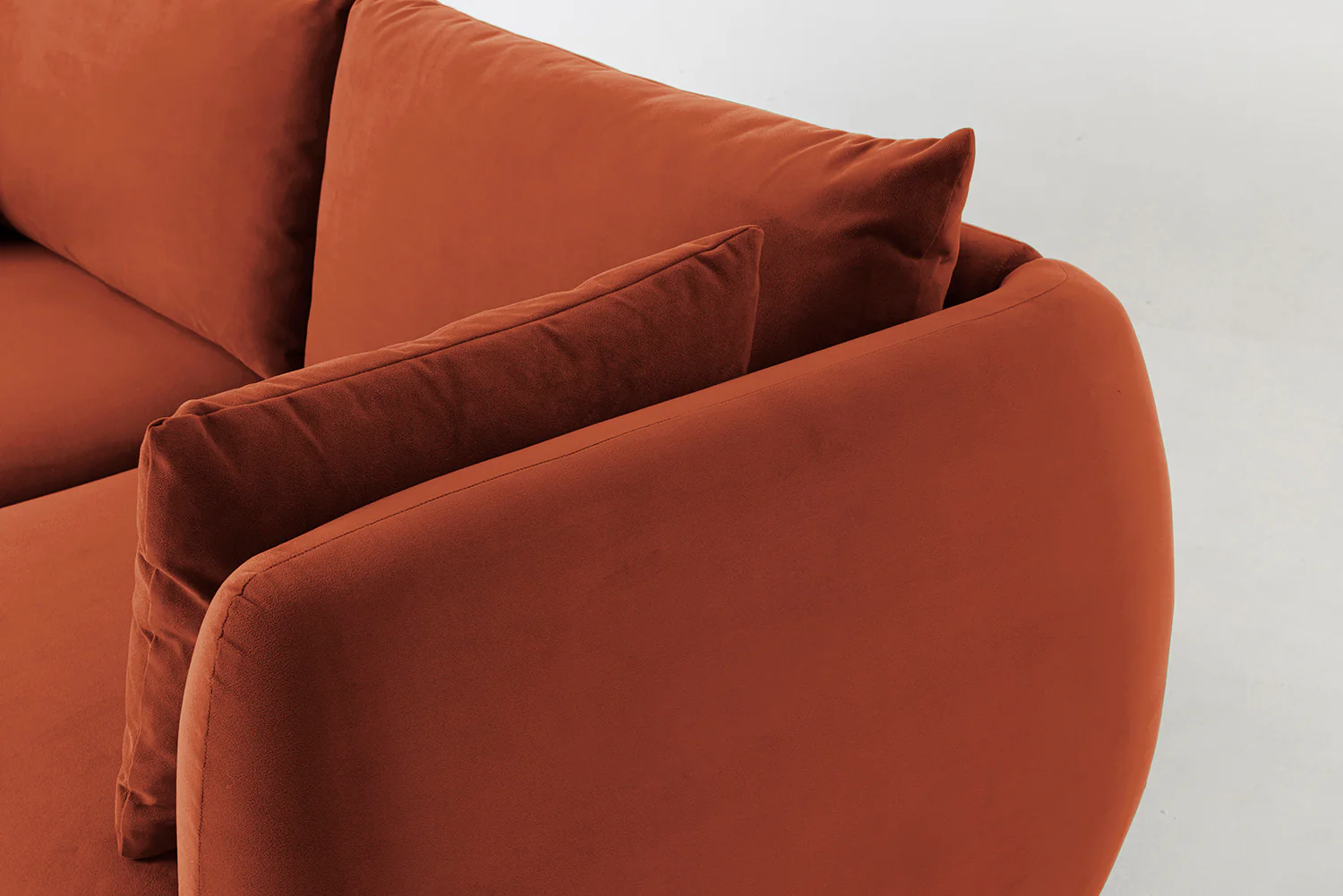 Model 16 3 Seater Sofa, Brick - Image 7