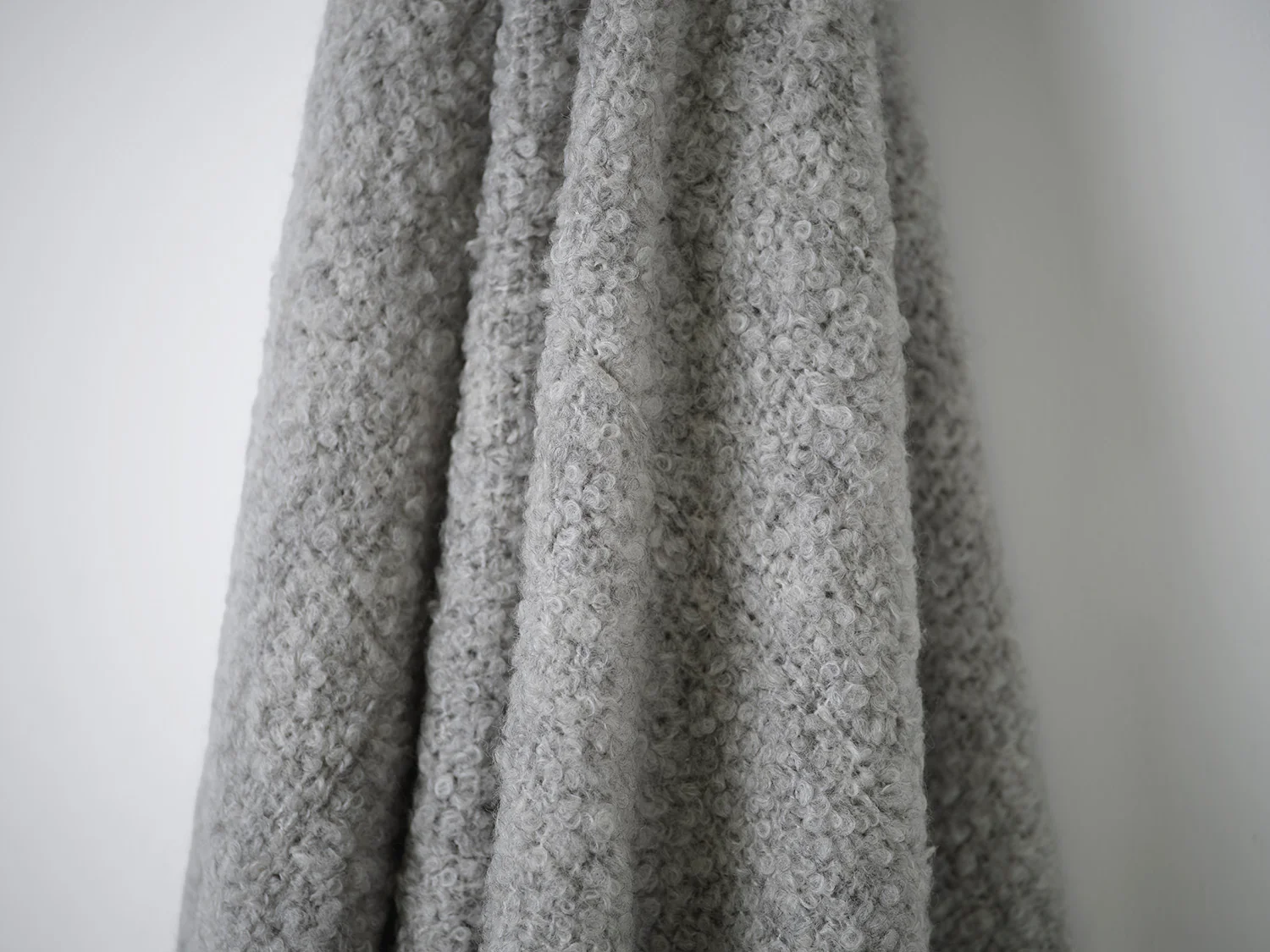Throw 02, Light Grey - Image 2
